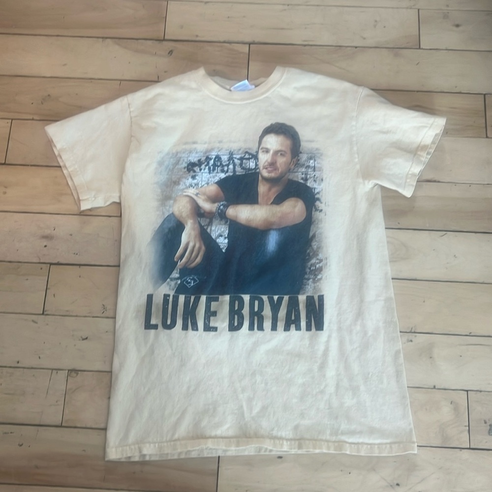 Luke Bryan 2000 concert T-shirt